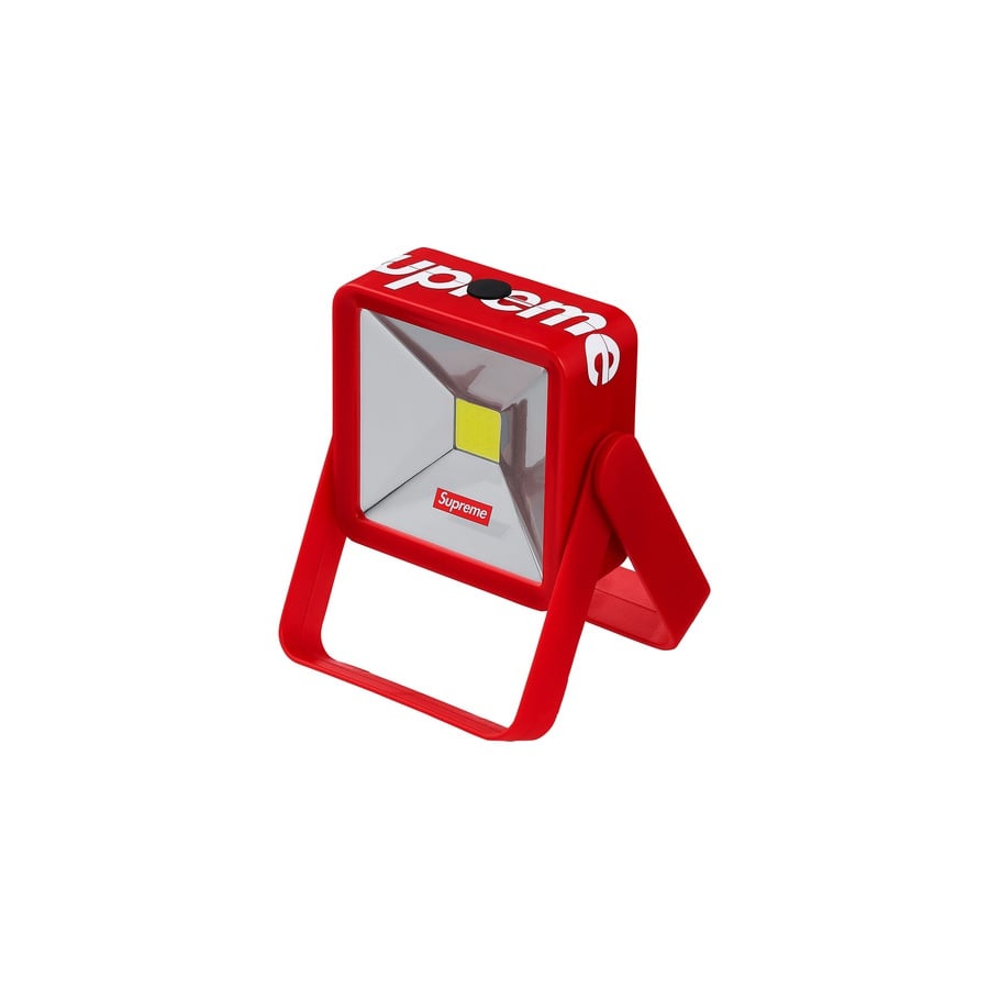 Supreme Magnetic Kickstand Light releasing on Week 12 for fall winter 2018