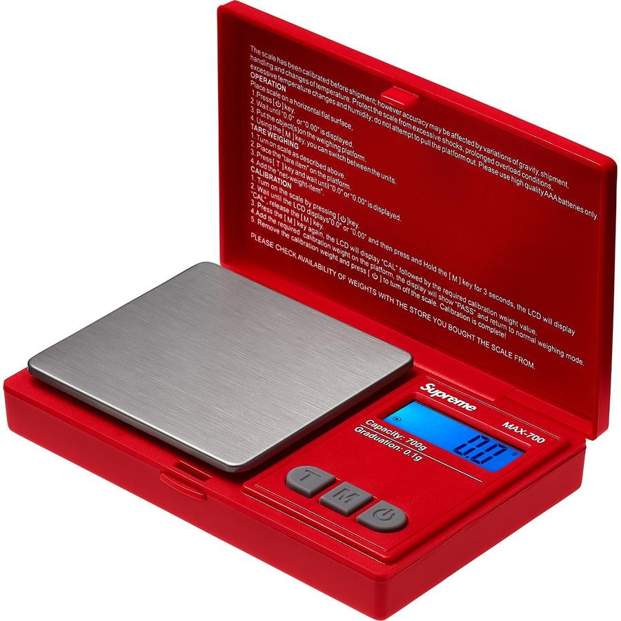 Details on Supreme AWS MAX-700 Digital Scale from fall winter
                                            2018 (Price is $36)