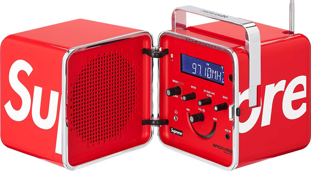 Supreme Brionvega Radio Cubo