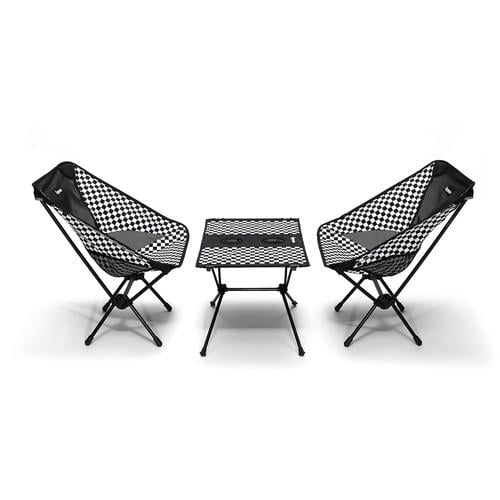 Supreme Supreme Helinox Chair One & Ultralight Table for spring summer 16 season