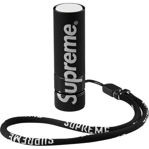 Details on Supreme NITECORE Mini Magnetic Flashlight None from fall winter
                                                    2017 (Price is $48)