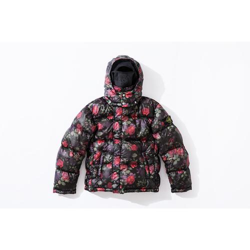 Details on Supreme Stone Island Lamy Cover Stampato Puffy Jacket None from fall winter 2017 (Price is $998)