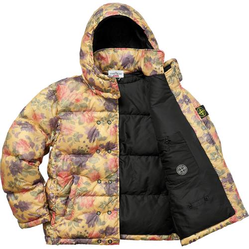 Details on Supreme Stone Island Lamy Cover Stampato Puffy Jacket None from fall winter
                                                    2017 (Price is $998)