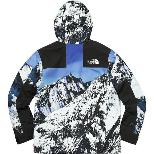 Details on Supreme The North Face Mountain Parka None from fall winter 2017 (Price is $398)