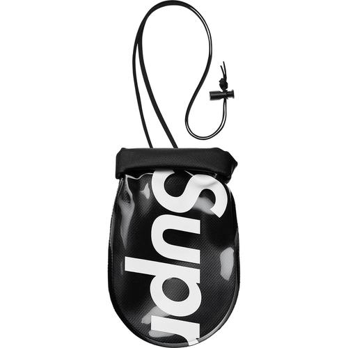 Details on Supreme SealLine See™ Pouch Large None from spring summer
                                                    2018 (Price is $28)