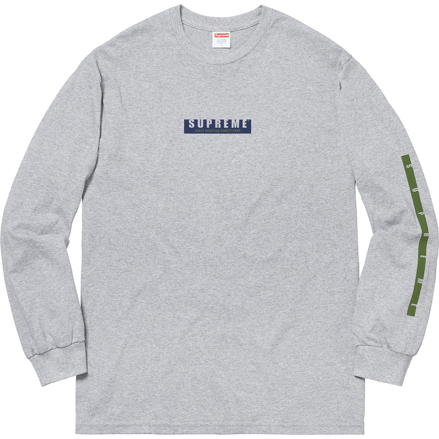 Details on 1994 L S Tee Heather Grey from fall winter
                                                    2018 (Price is $40)
