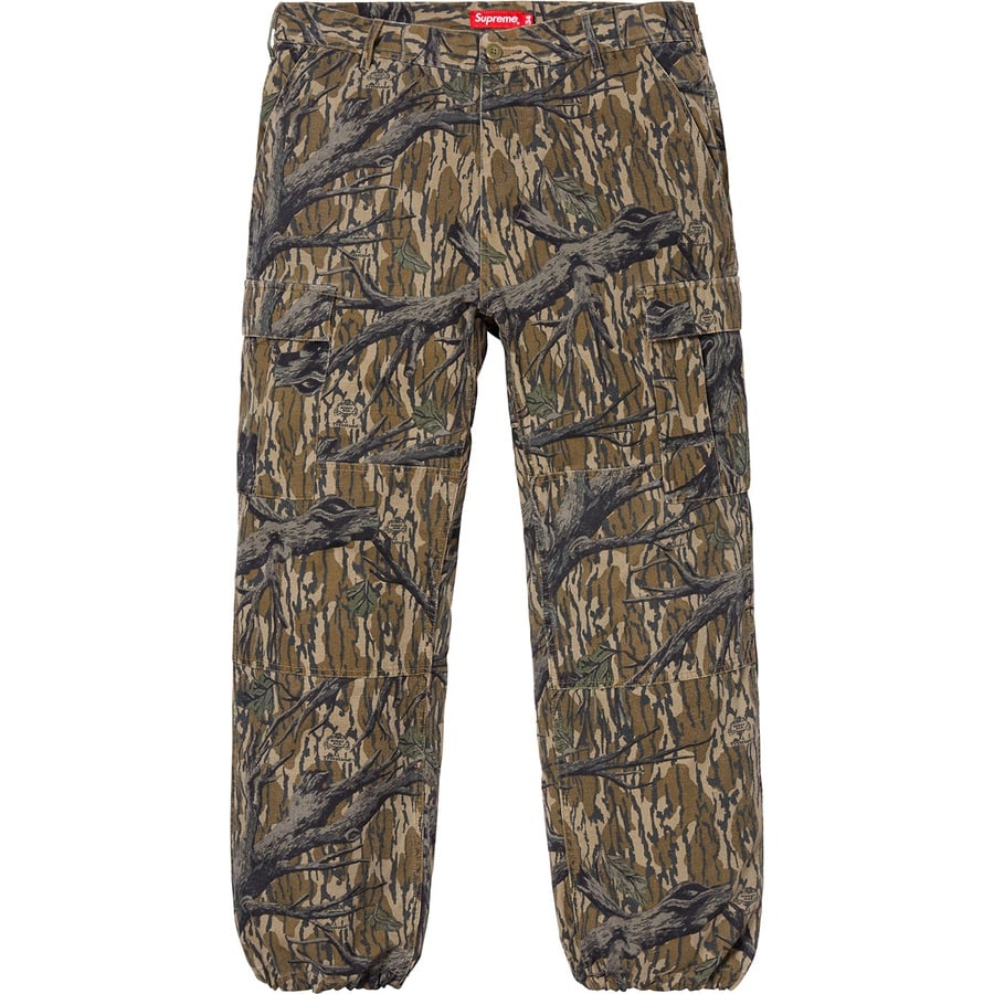 Details on Cargo Pant Mossy Oak® Camo from fall winter 2018 (Price is $158)