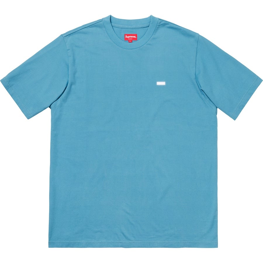 Details on Reflective Small Box Tee Dusty Blue from fall winter 2018 (Price is $58)