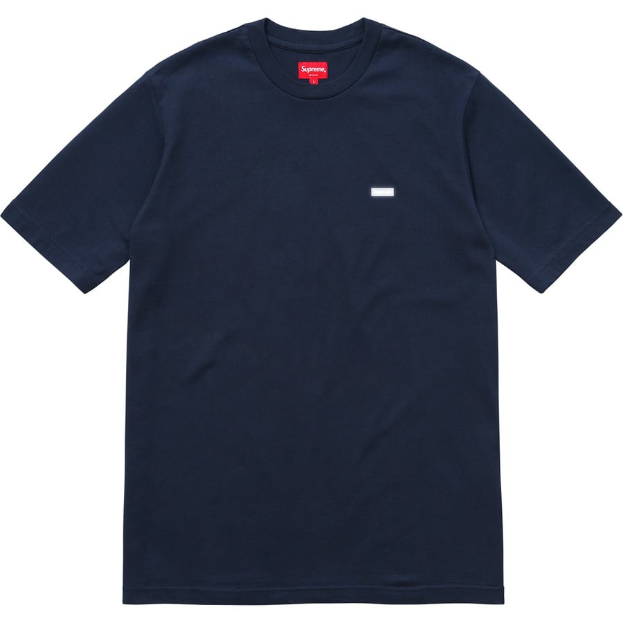 Details on Reflective Small Box Tee Navy from fall winter 2018 (Price is $58)