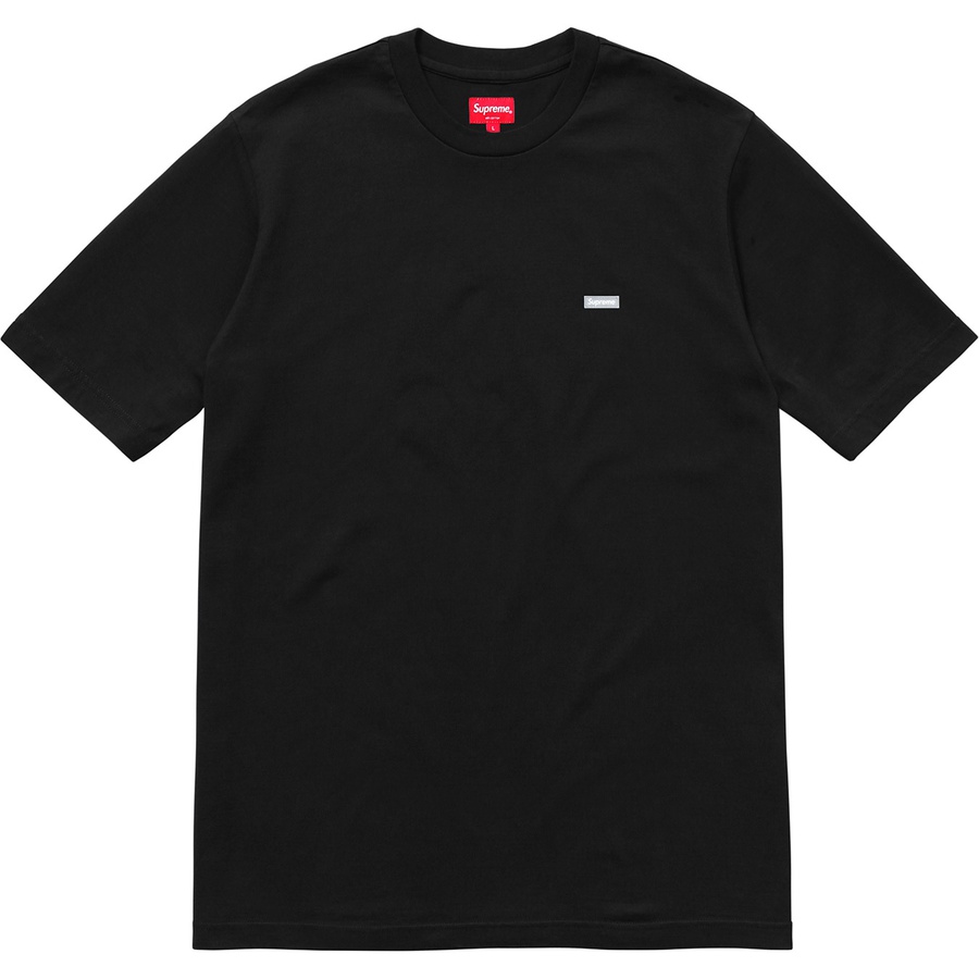 Details on Reflective Small Box Tee Black from fall winter 2018 (Price is $58)