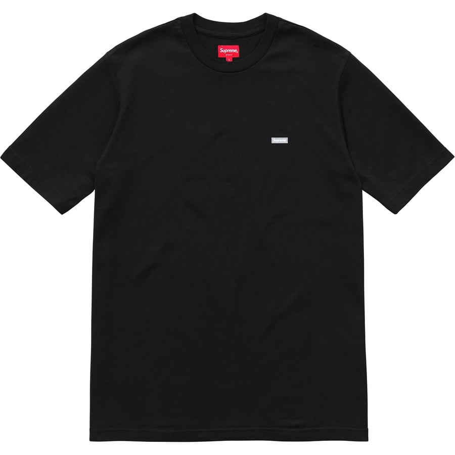 Details on Reflective Small Box Tee Black from fall winter
                                                    2018 (Price is $58)