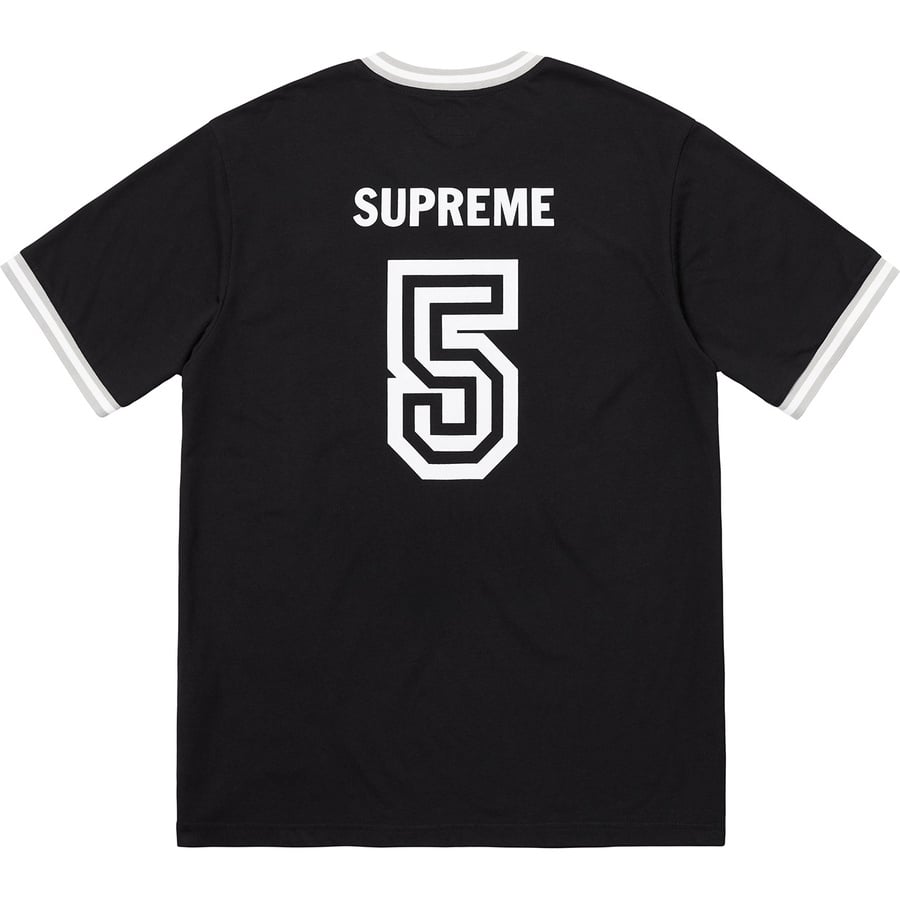 Details on Eternal Practice Jersey Black from fall winter
                                                    2018 (Price is $88)