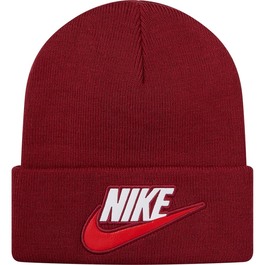 Details on Supreme Nike Beanie Burgundy from fall winter
                                                    2018 (Price is $38)