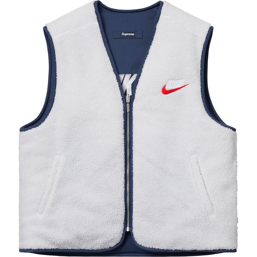 Details on Supreme Nike Reversible Nylon Sherpa Vest Navy from fall winter
                                                    2018 (Price is $168)