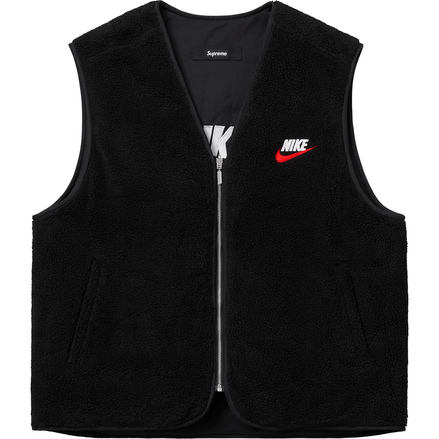 Details on Supreme Nike Reversible Nylon Sherpa Vest Black from fall winter
                                                    2018 (Price is $168)