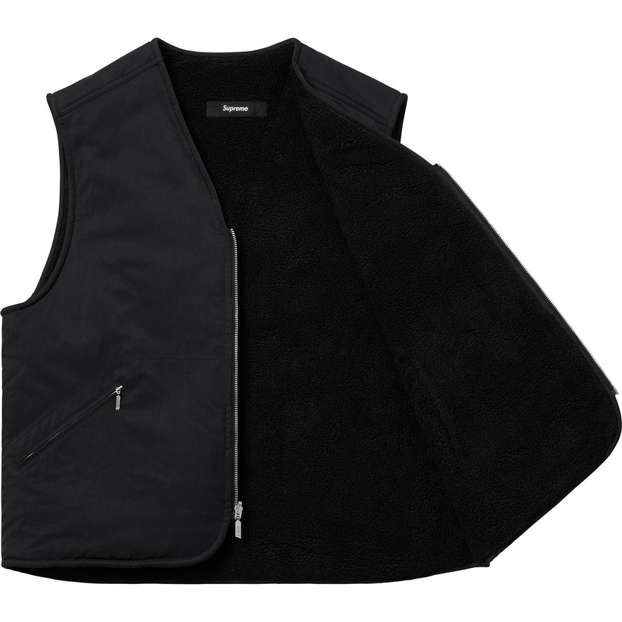Details on Supreme Nike Reversible Nylon Sherpa Vest Black from fall winter
                                                    2018 (Price is $168)