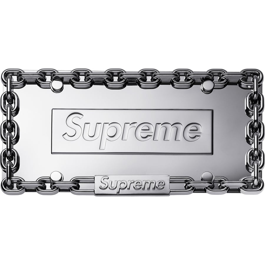 Details on Chain License Plate Frame Silver from fall winter
                                                    2018 (Price is $80)