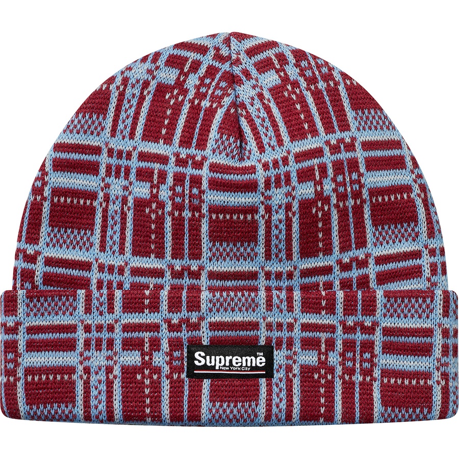 Details on Plaid Beanie Burgundy from fall winter
                                                    2018 (Price is $32)