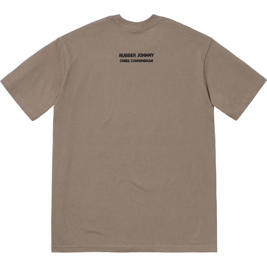 Details on Chris Cunningham Chihuahua Tee Taupe from fall winter 2018 (Price is $44)
