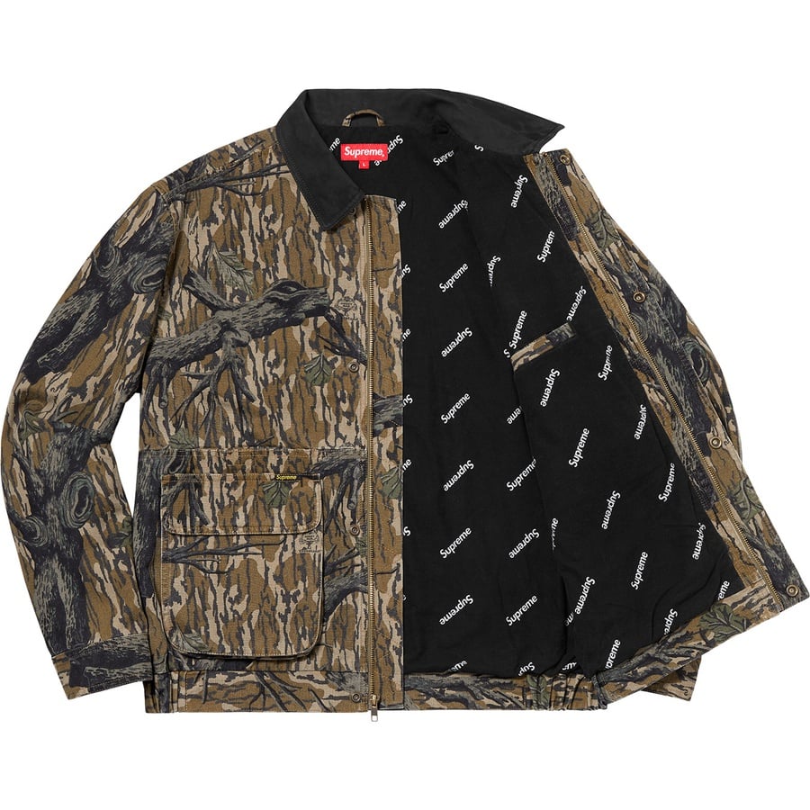 Details on Field Jacket Mossy Oak® Camo from fall winter
                                                    2018 (Price is $188)