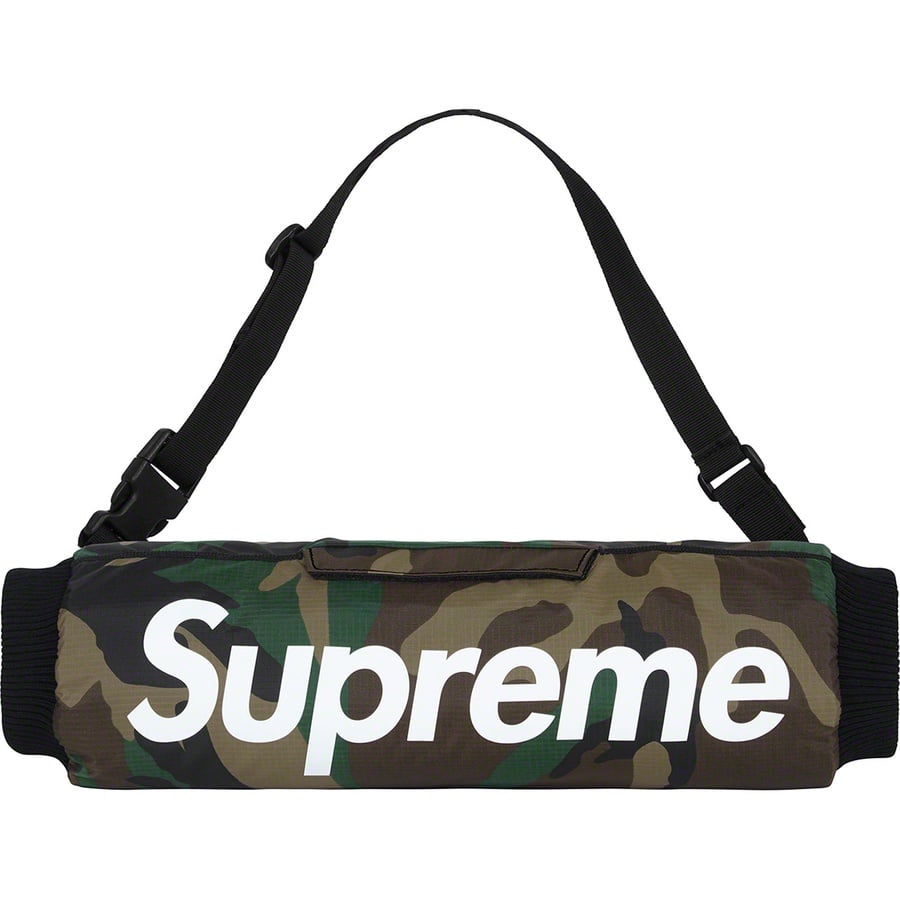 Details on Handwarmer Woodland Camo from fall winter
                                                    2018 (Price is $38)