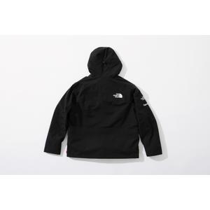 Supreme®/The North Face®