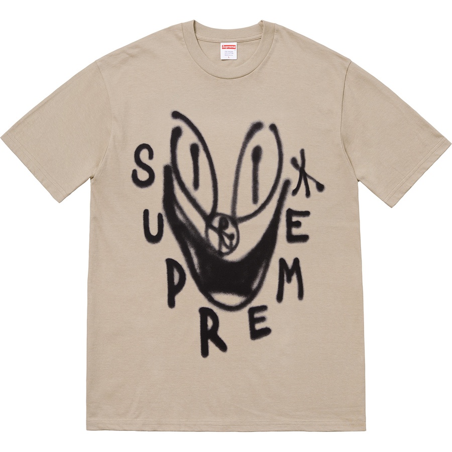 Details on Smile Tee Clay from fall winter 2018 (Price is $36)