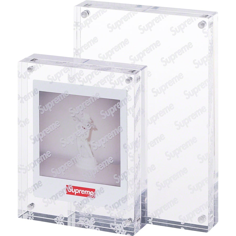 Supreme Acrylic Photo Frame (Set of 2) releasing on Week 6 for spring summer 19