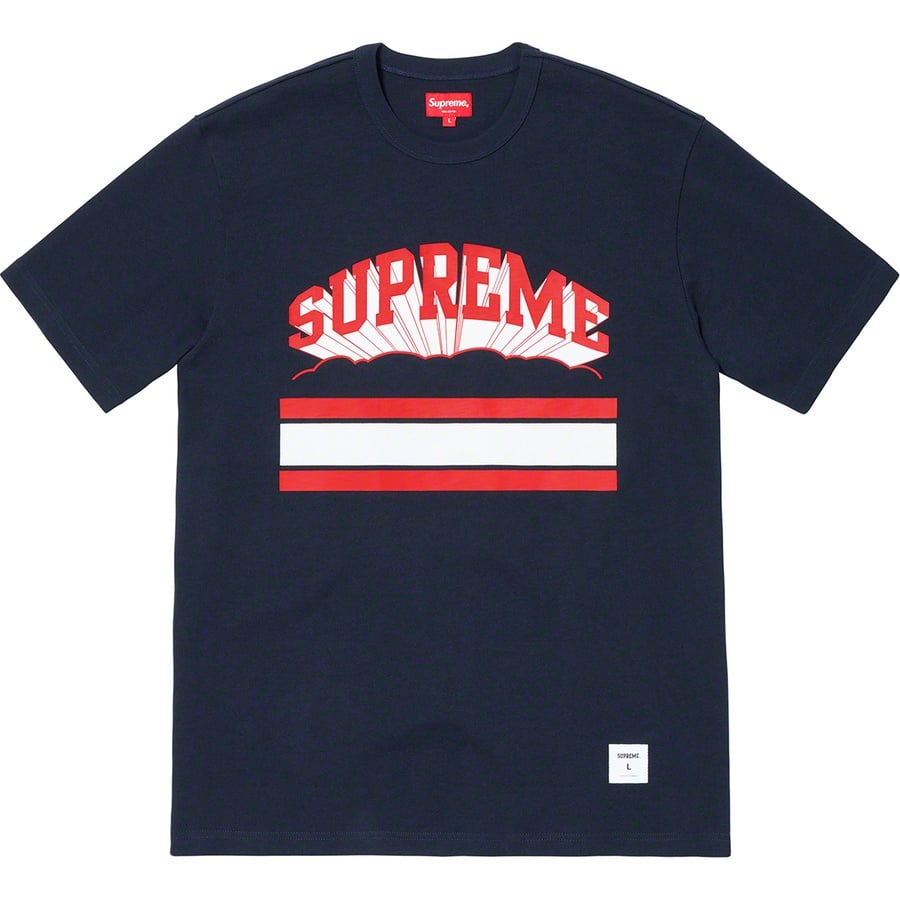 Details on Cloud Arc Tee Navy from spring summer
                                                    2019 (Price is $78)