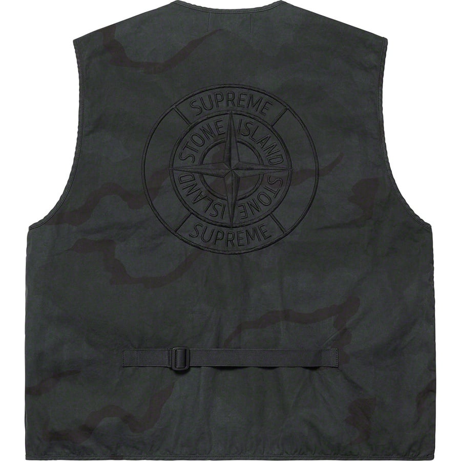 Details on Supreme Stone Island Camo Cargo Vest Black Camo from spring summer
                                                    2019 (Price is $398)