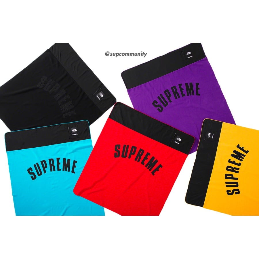 Supreme Supreme The North Face Arc Logo Denali Fleece Blanket released during spring summer 19 season