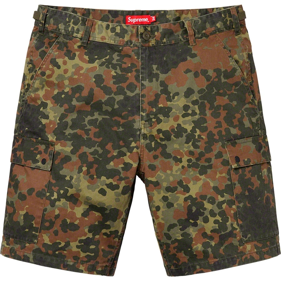 Details on Cargo Short Olive German Camo from spring summer
                                                    2019 (Price is $138)