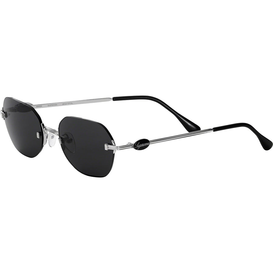 Details on River Sunglasses Silver from spring summer 2019 (Price is $188)
