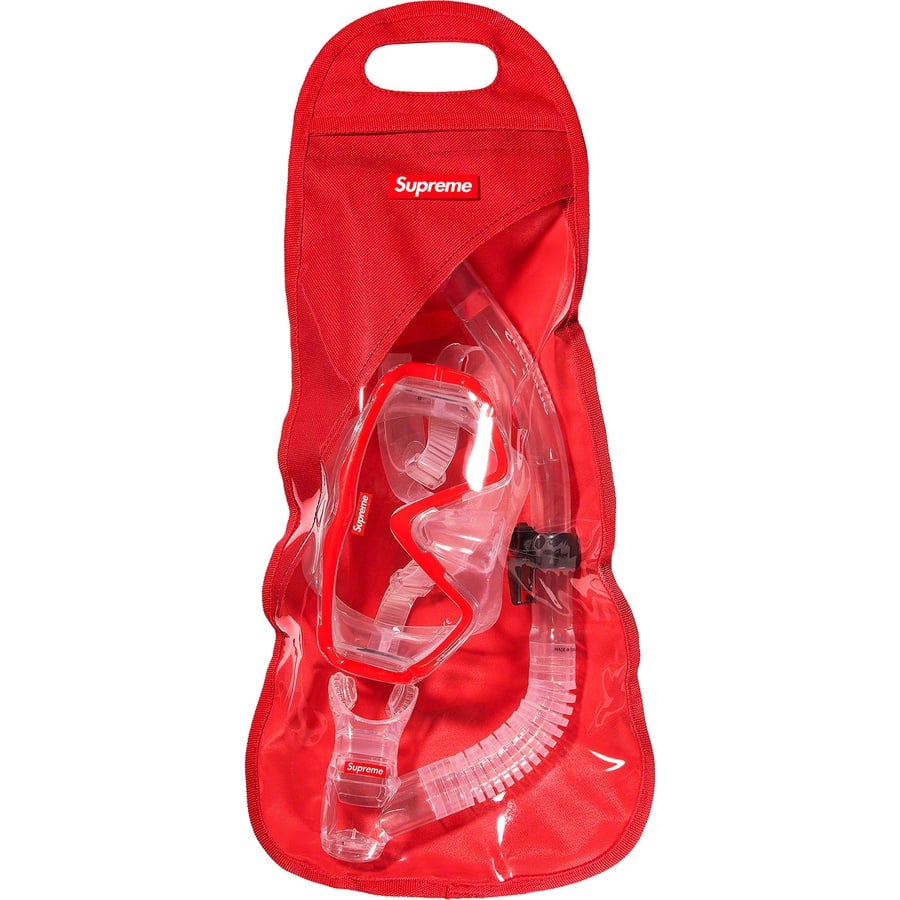 Details on Supreme Cressi Snorkel Set Red from spring summer
                                                    2019 (Price is $98)