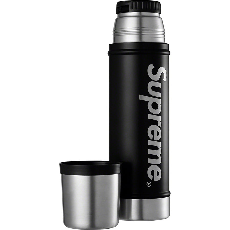 Details on Supreme Stanley 20 oz. Vacuum Insulated Bottle Black from fall winter
                                                    2019 (Price is $46)