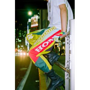 Supreme®/Honda®/Fox® Racing