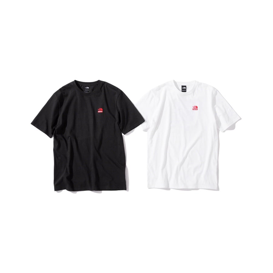 Details on Supreme The North Face Statue of Liberty Tee from fall winter 2019 (Price is $54)