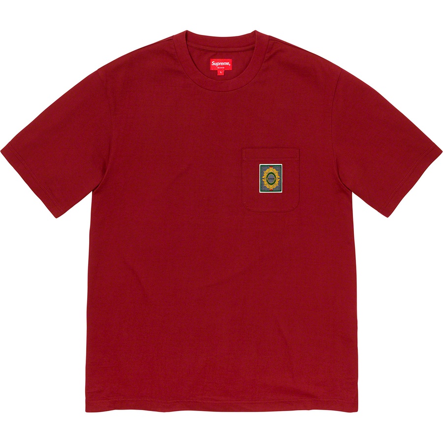 Details on Crest Label Pocket Tee Burgundy from fall winter 2019 (Price is $68)