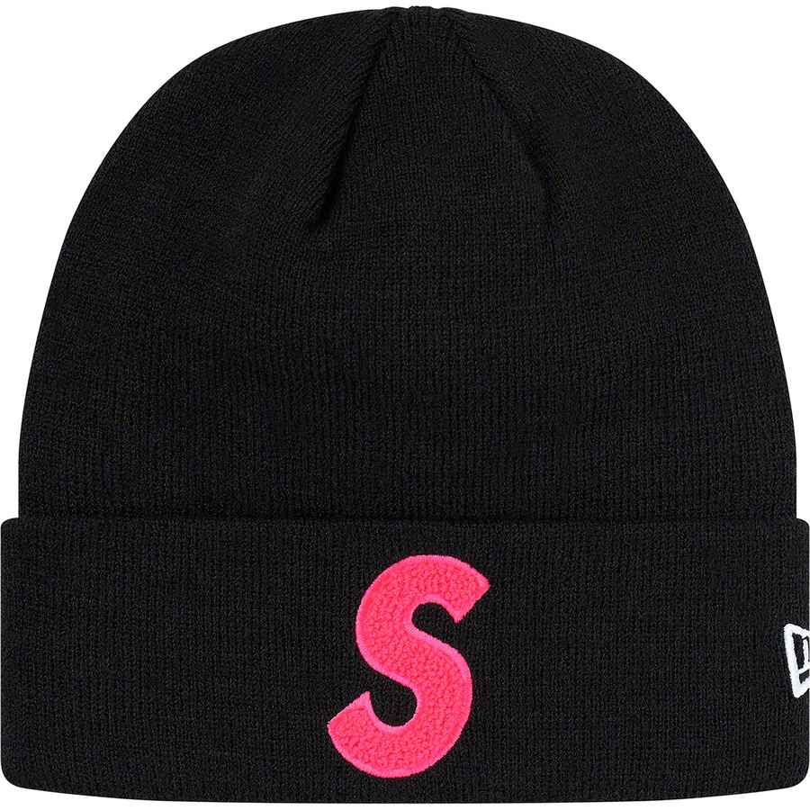 Details on New Era S Logo Beanie Black from fall winter 2019 (Price is $38)