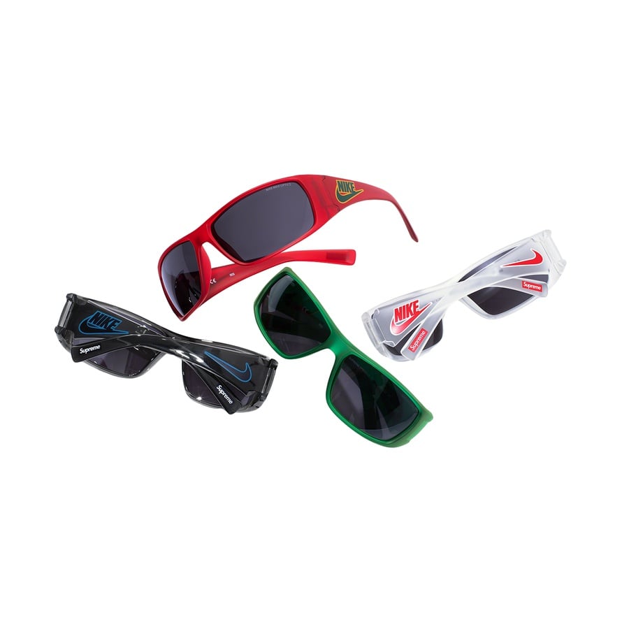 Details on Supreme Nike Sunglasses from fall winter 2019 (Price is $99)