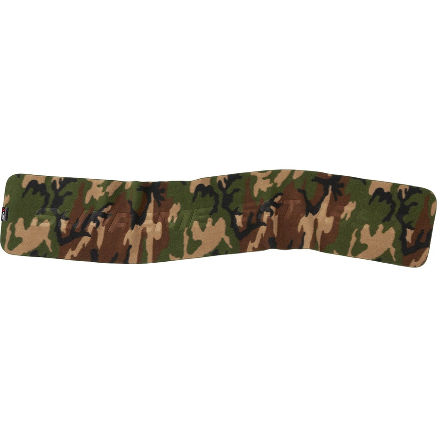 Details on Polartec Scarf Woodland Camo from fall winter 2019 (Price is $48)