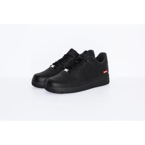 Supreme®/Nike® Air Force 1 Low