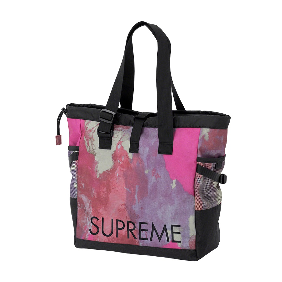 Details on Supreme The North Face Adventure Tote tnfw13cargp1vest1tee1tote1 from spring summer
                                                    2020 (Price is $148)