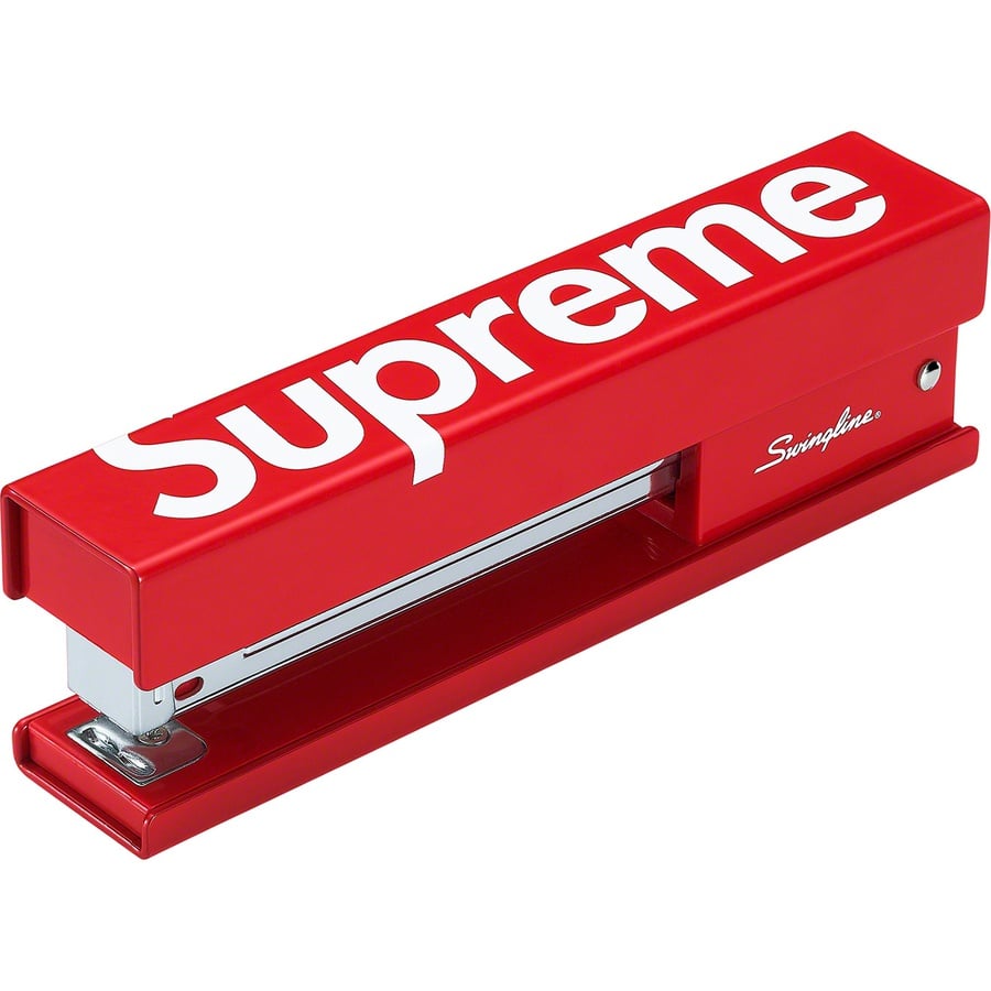 Details on Supreme Swingline Stapler from spring summer
                                            2020 (Price is $28)