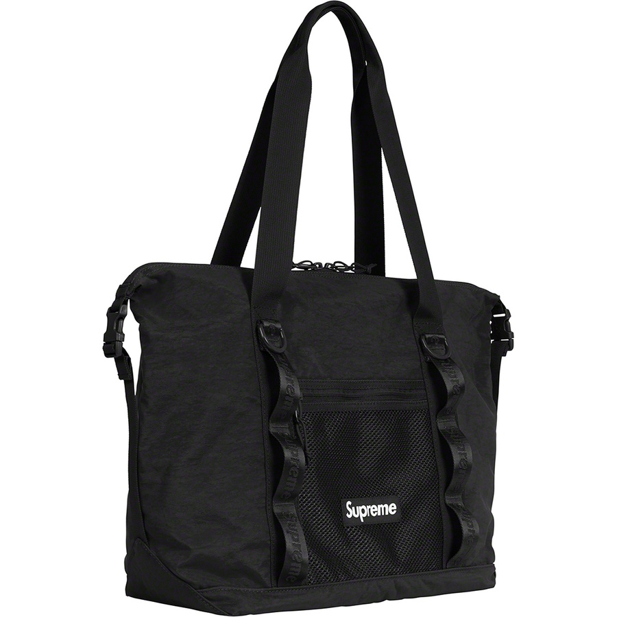 Details on Zip Tote Black from fall winter
                                                    2020 (Price is $110)