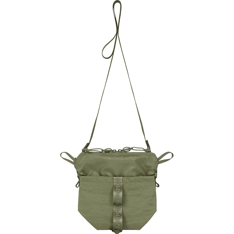 Details on Neck Pouch Olive from fall winter
                                                    2020 (Price is $38)