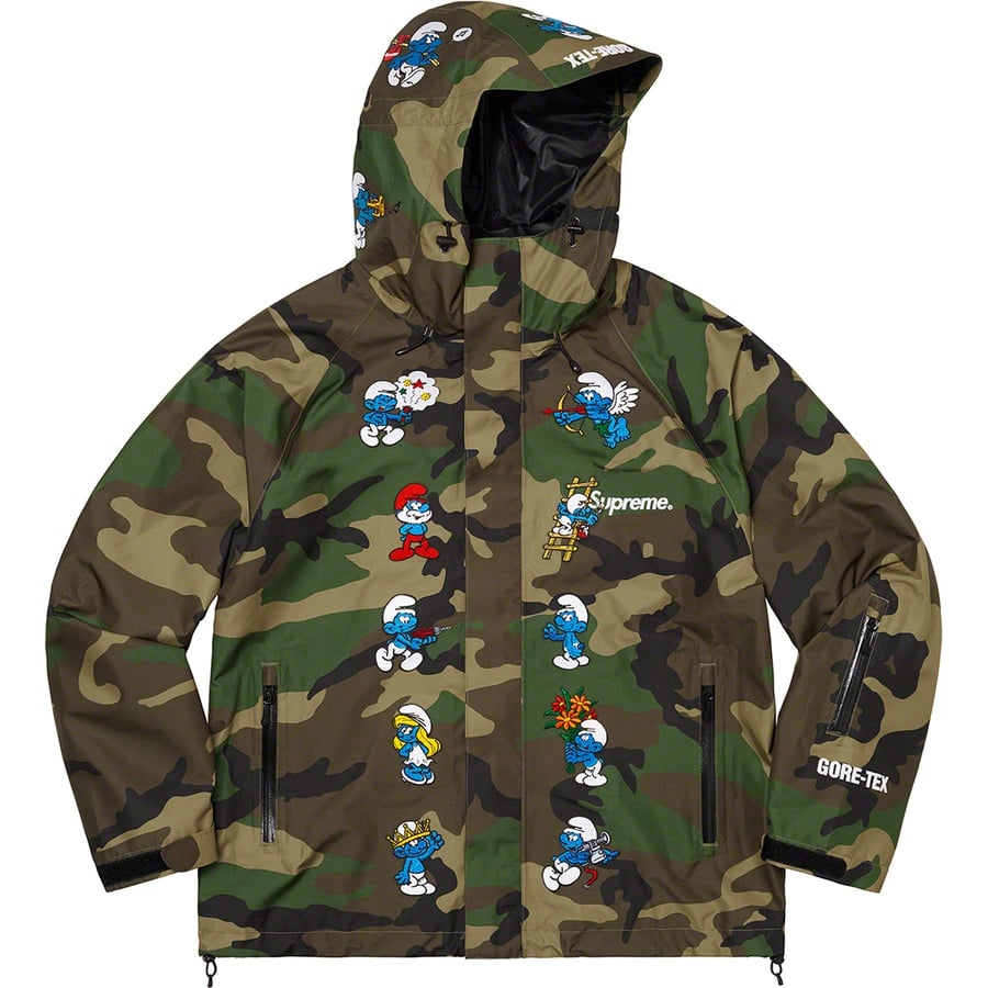 Details on Supreme Smurfs™ GORE-TEX Shell Jacket Woodland Camo from fall winter
                                                    2020 (Price is $398)