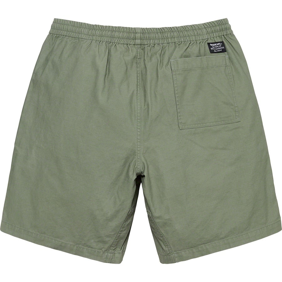 Details on Military Twill Short Olive from fall winter
                                                    2020 (Price is $118)