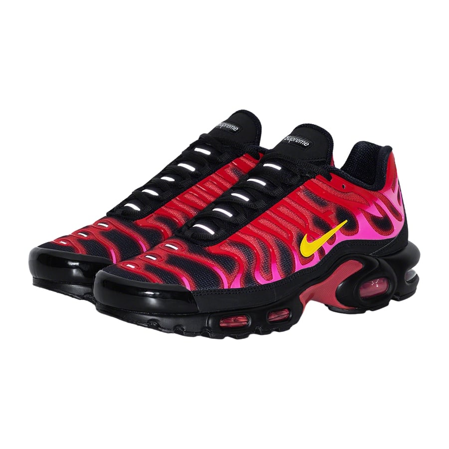 Details on Supreme Nike Air Max Plus  from fall winter
                                                    2020 (Price is $180)