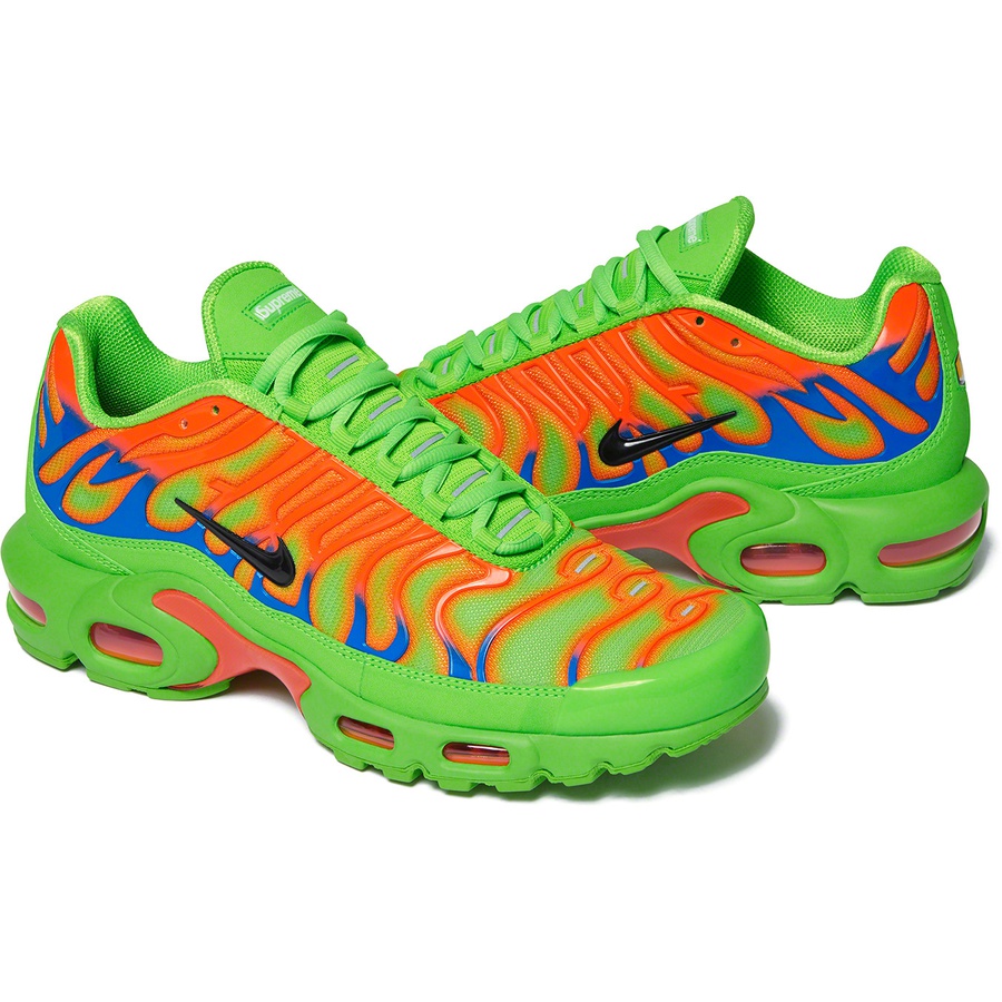 Details on Supreme Nike Air Max Plus Green from fall winter
                                                    2020 (Price is $180)